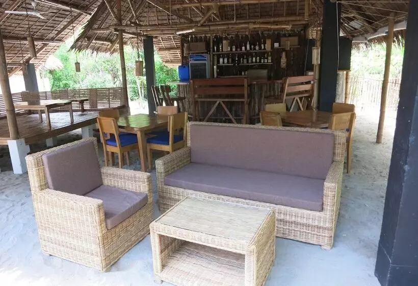Sugar Lounge Lodge