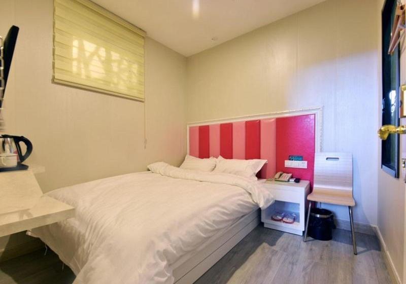 Hotel Shell  Shanghai Baoshan Hutai Road Branch