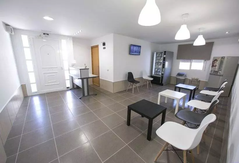 Хостел Pensión Tere Playa