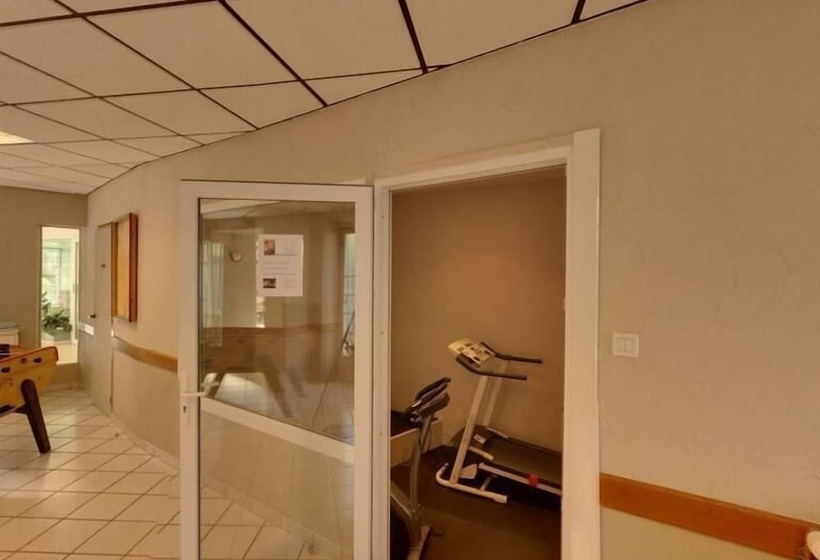 Отель Au Val Dore