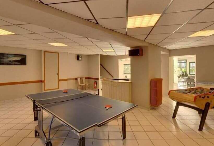 Отель Au Val Dore