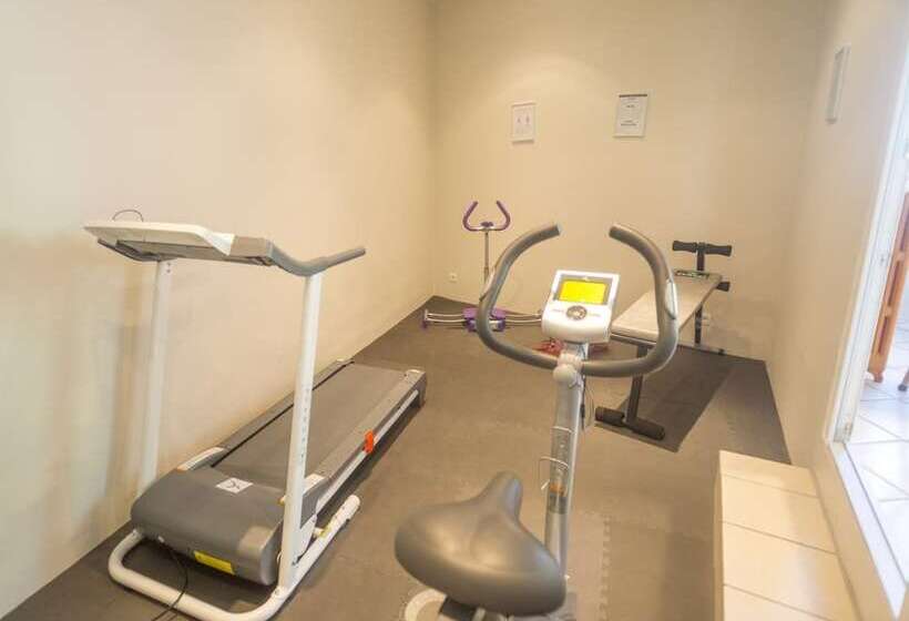 Отель Au Val Dore