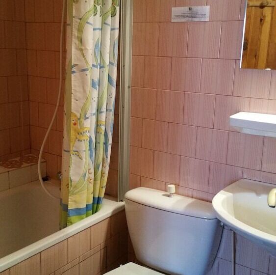 هتل Auberge Chalet Les Glaciers