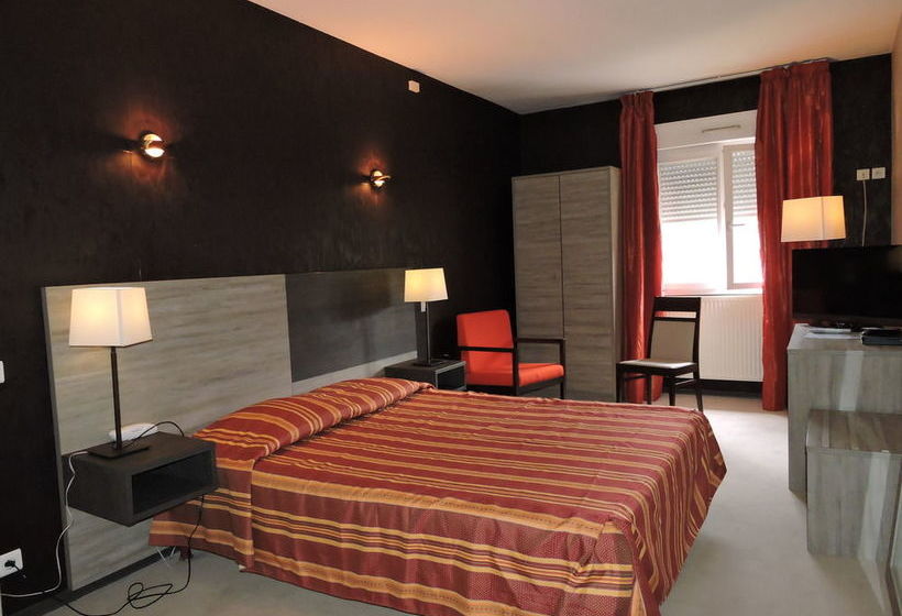 فندق Domaine De La Brévenne