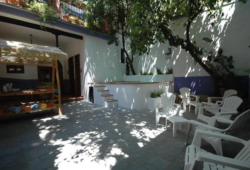 هتل Casa De Los Azulejos