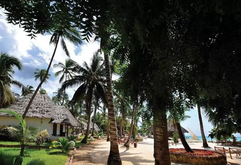 هتل Diamonds Mapenzi Beach