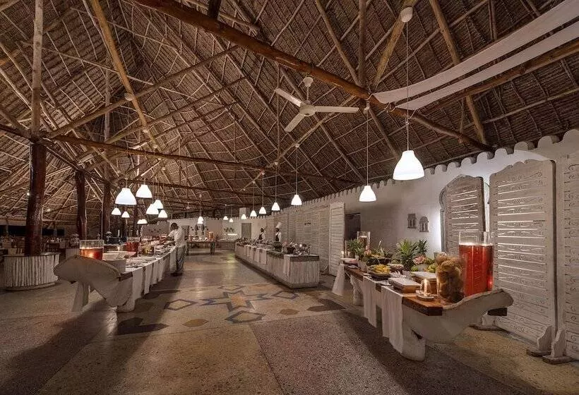 هتل Diamonds Mapenzi Beach