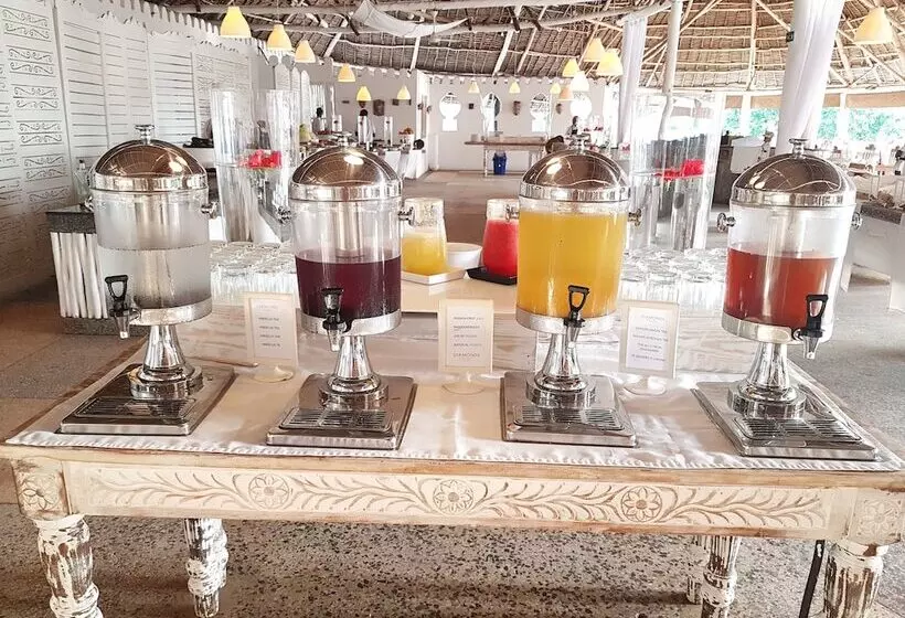 هتل Diamonds Mapenzi Beach