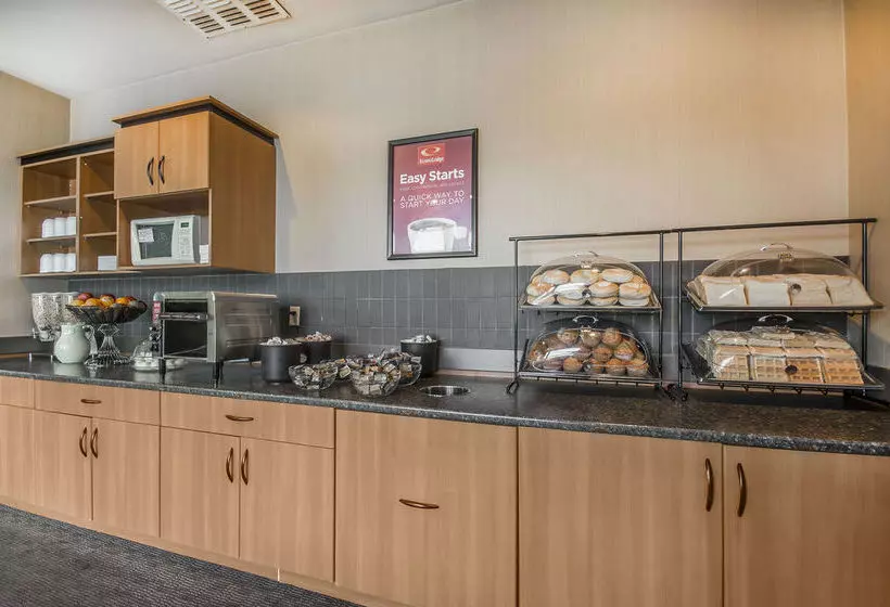 酒店 Econo Lodge & Suites