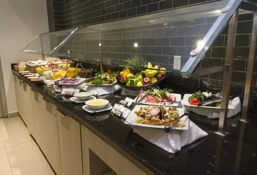 فندق Holiday Inn Puebla La Noria, An Ihg