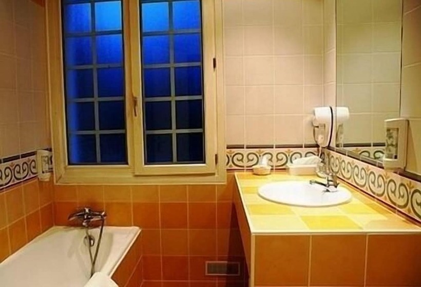 فندق Hostellerie La Charmille