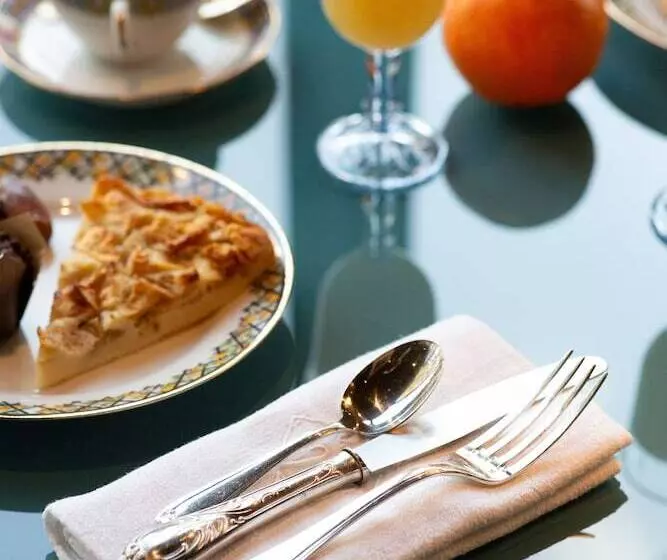 ホテル Hôtel De Charme Le Chêne Vert