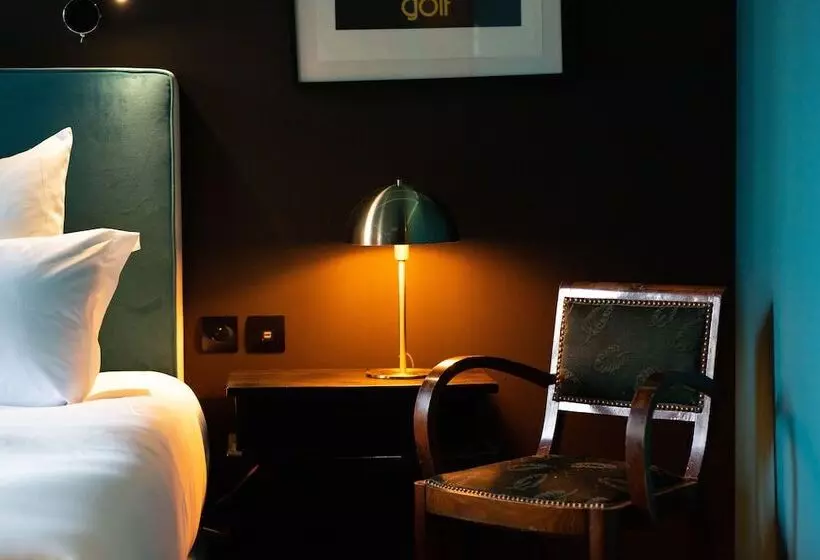 ホテル Hôtel De Charme Le Chêne Vert