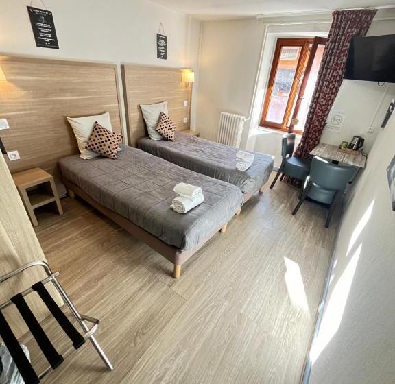 Hotel Hôtel Du Cheval Blanc Barcelonnette