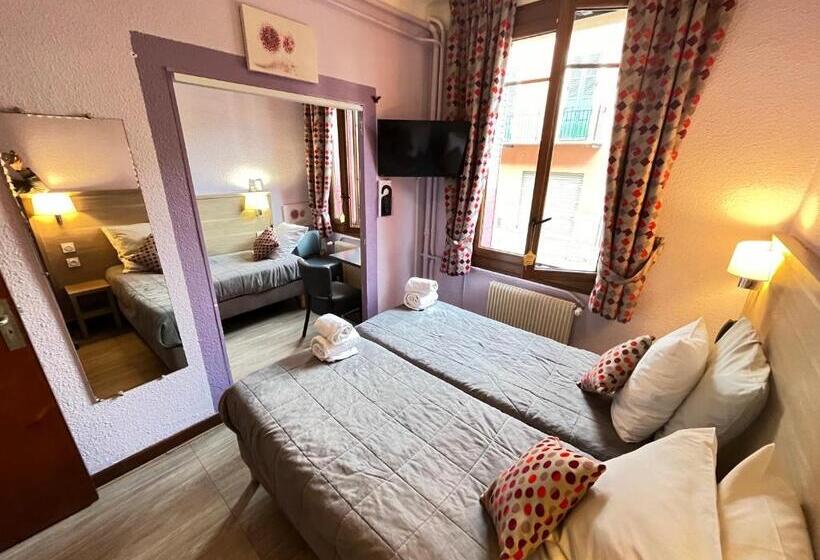 Hotel Hôtel Du Cheval Blanc Barcelonnette