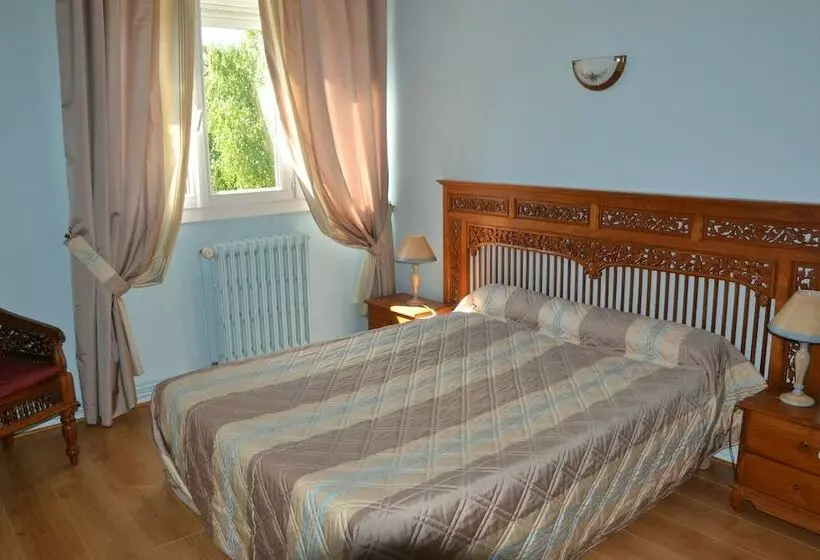 Отель Hôtel Restaurant Du Lac