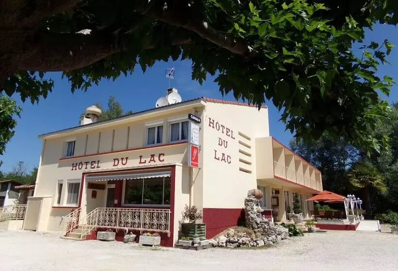 Отель Hôtel Restaurant Du Lac