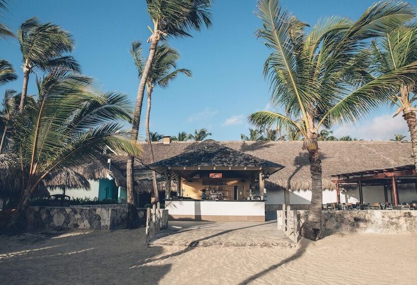 هتل Iberostar Waves Dominicana