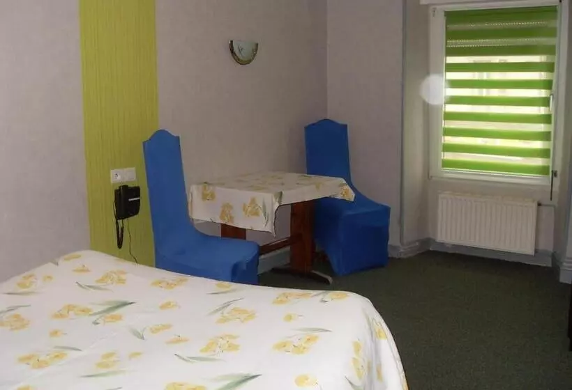 酒店 La Boule d'Or