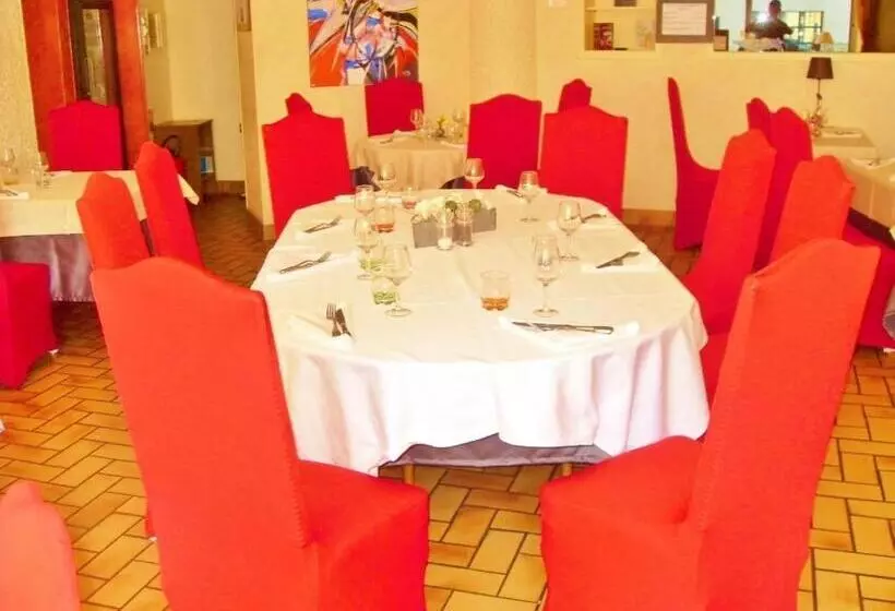 酒店 La Boule d'Or