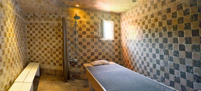 Отель Le Catalan