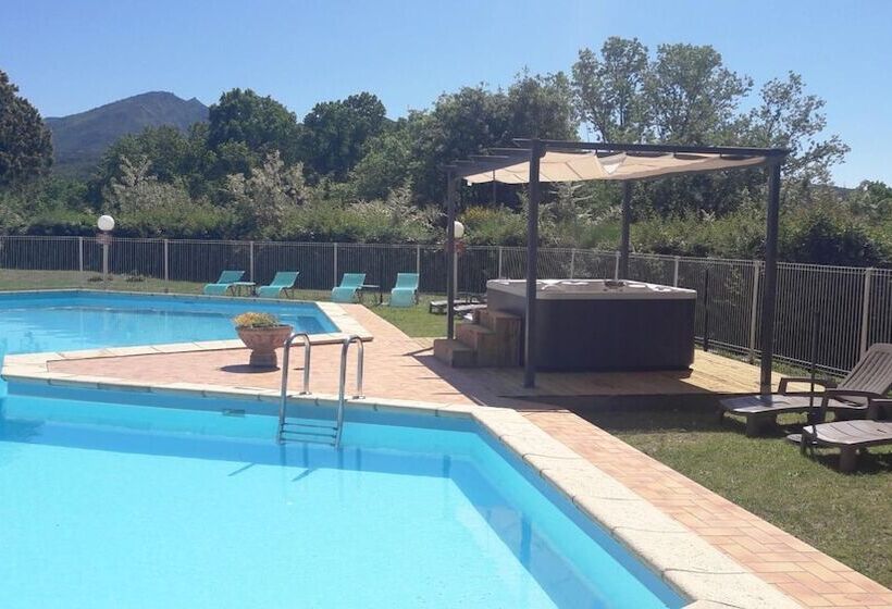 فندق Le Neoulous