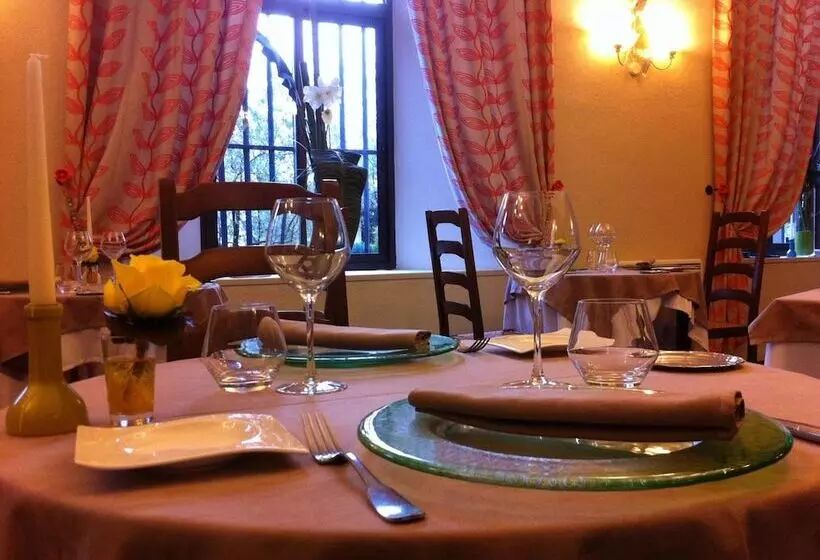 ホテル Les Norias