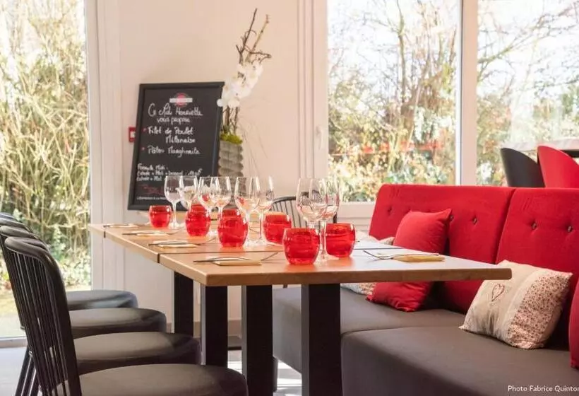 酒店 Logis Hôtel Angers Sud