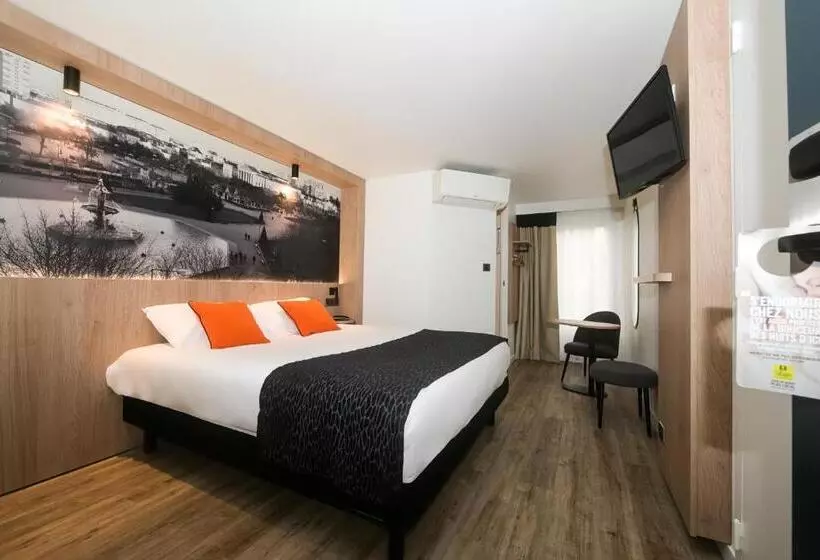 酒店 Logis Hôtel Angers Sud