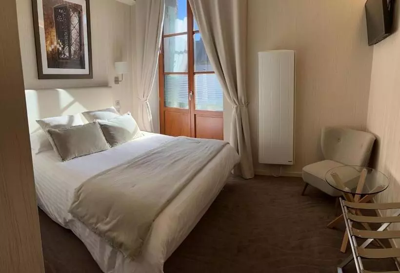 호텔 Logis Hôtel Des Messageries