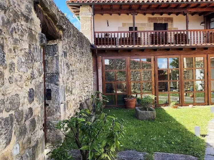 Отель Posada La Casona De Los Güelitos