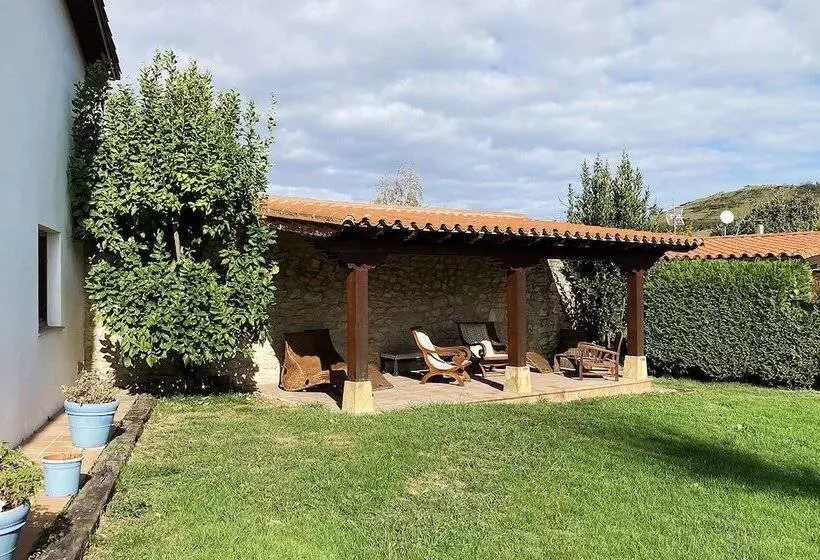 Отель Posada La Casona De Los Güelitos