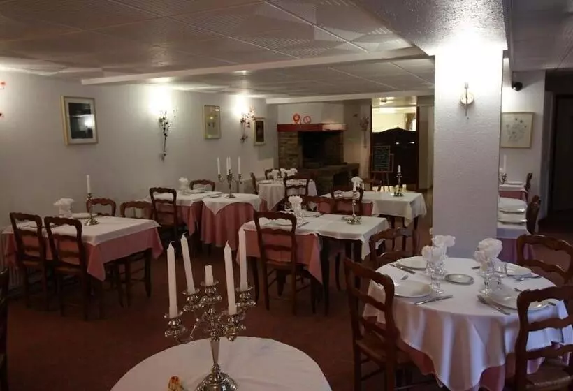 ホテル Les Deux Sapins