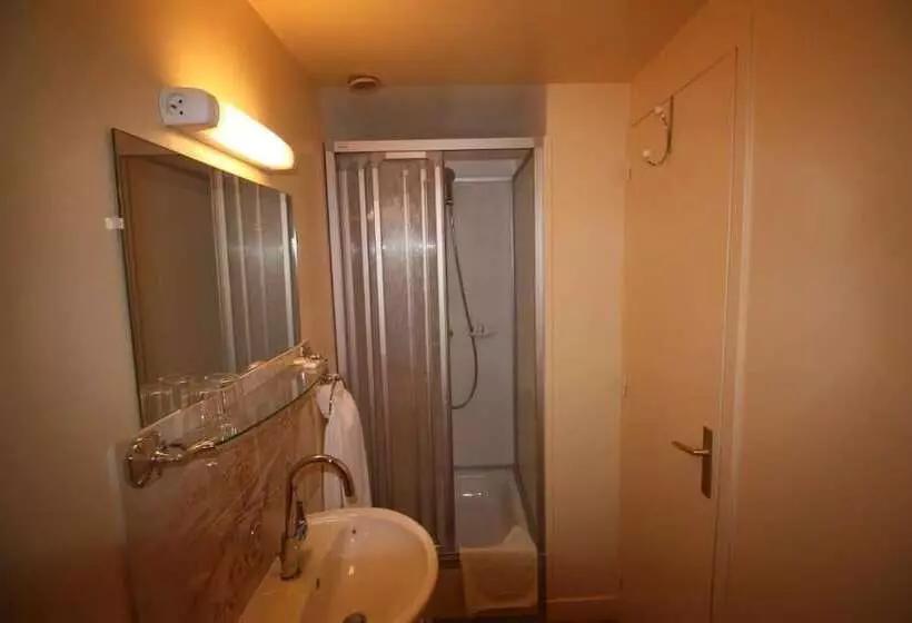 ホテル Les Deux Sapins