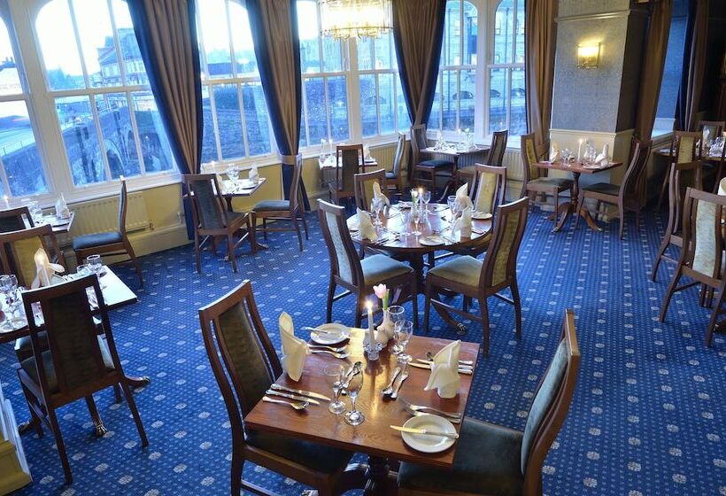 酒店 The Riverside