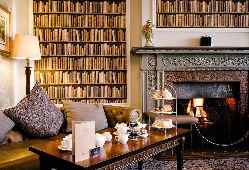 אתר נופש Macdonald Forest Hills