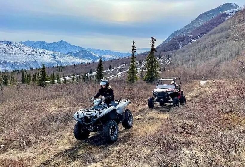 Hotelli Sheep Mountain Lodge