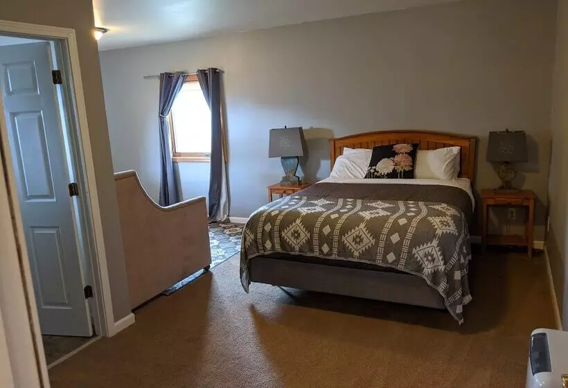 Hotelli Sheep Mountain Lodge