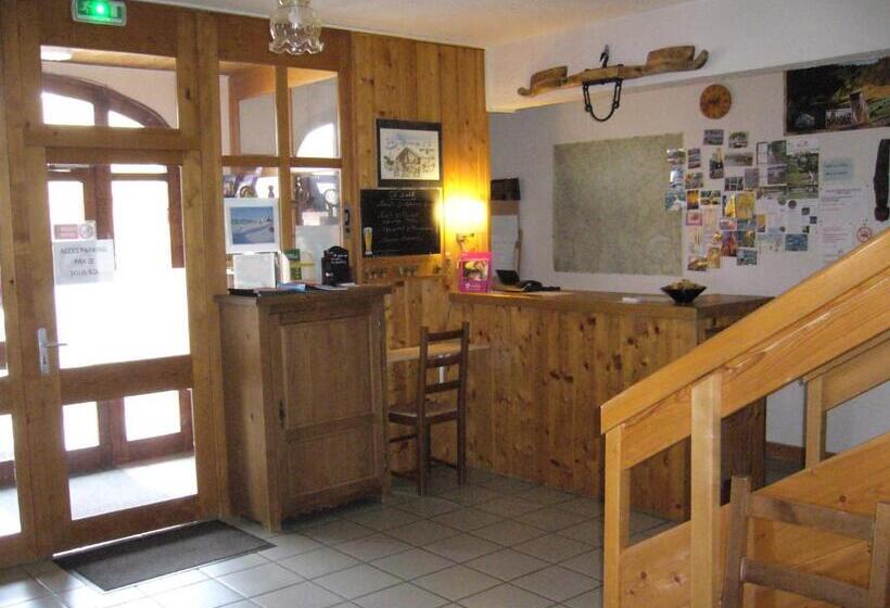 酒店 Auberge Du Grand Git