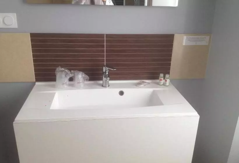 Отель Logis Hôtel Restaurant De France