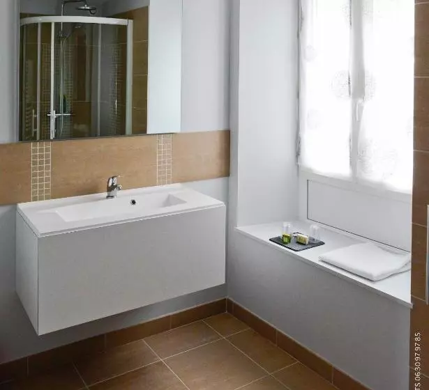 Отель Logis Hôtel Restaurant De France