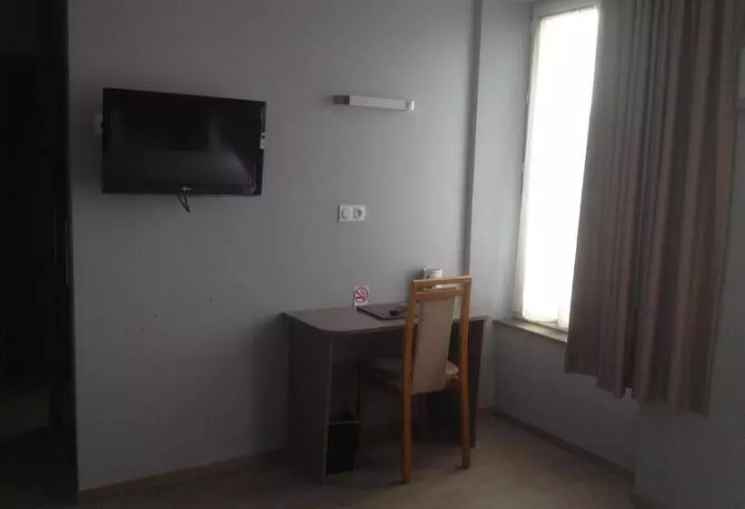 Отель Logis Hôtel Restaurant De France