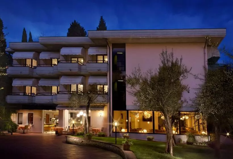 هتل Désirée Garda Lake Collection