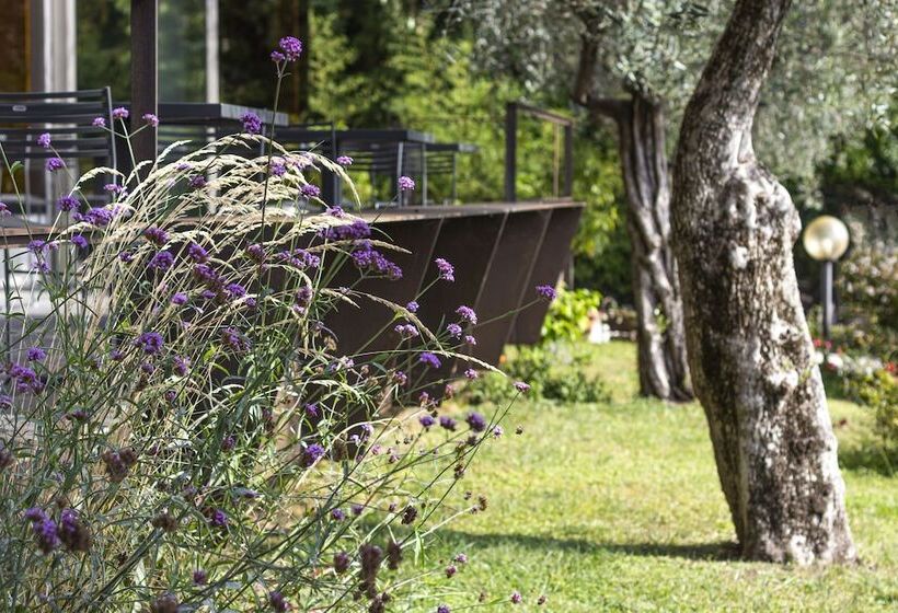 Отель Désirée   Garda Lake Collection