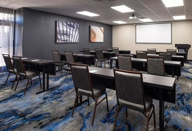 ホテル Fairfield Inn And Suites By Marriott Bakersfield Central