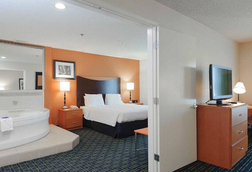 هتل Fairfield Inn & Suites Oakland Hayward