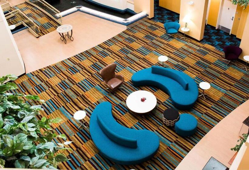 هتل Fairfield Inn & Suites Oakland Hayward