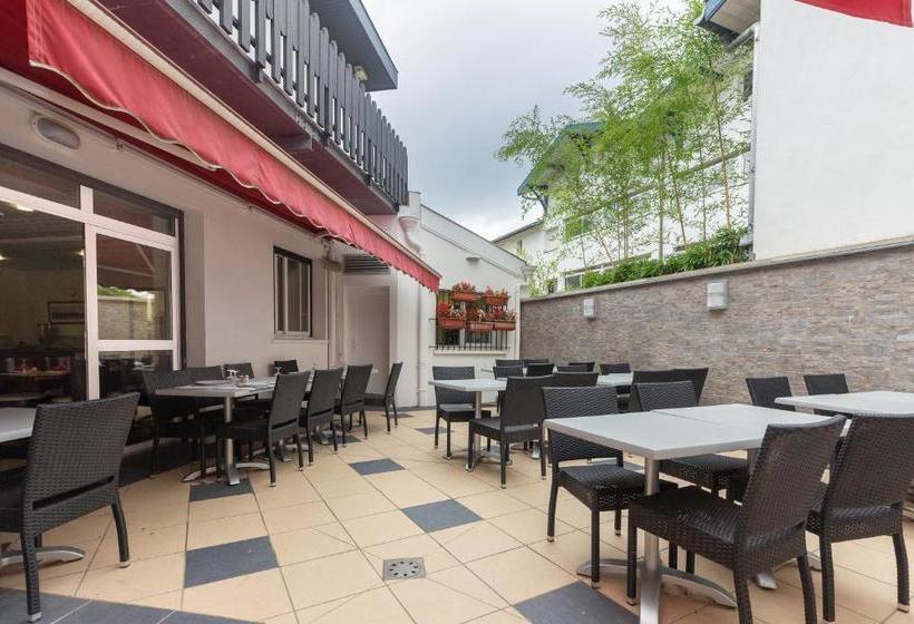 هتل Logis Hôtel Le Rond Point