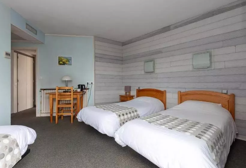 Отель Logis Hôtel Le Rond Point