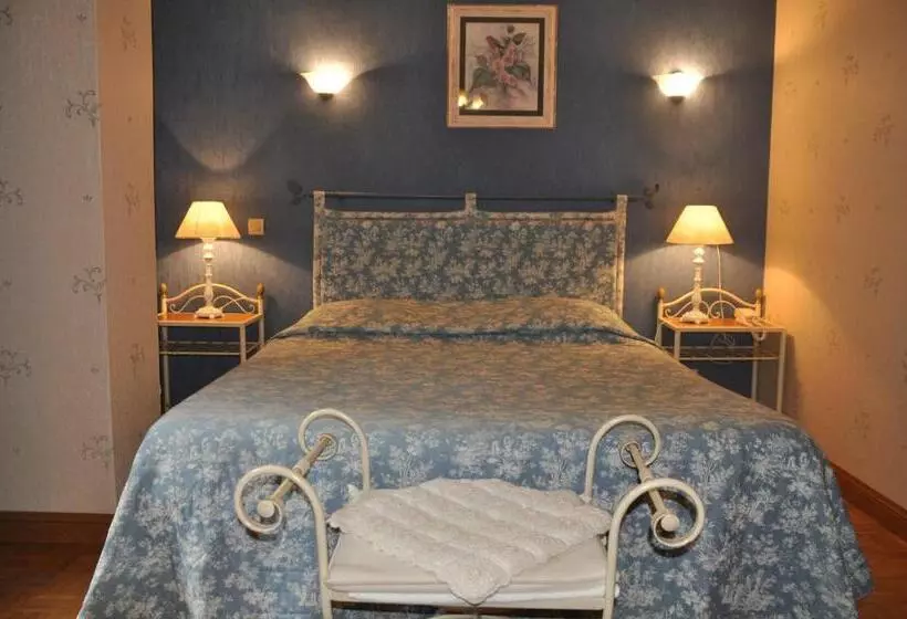 Отель Logis Hostellerie Du Grand Duc Hôtel Restaurant